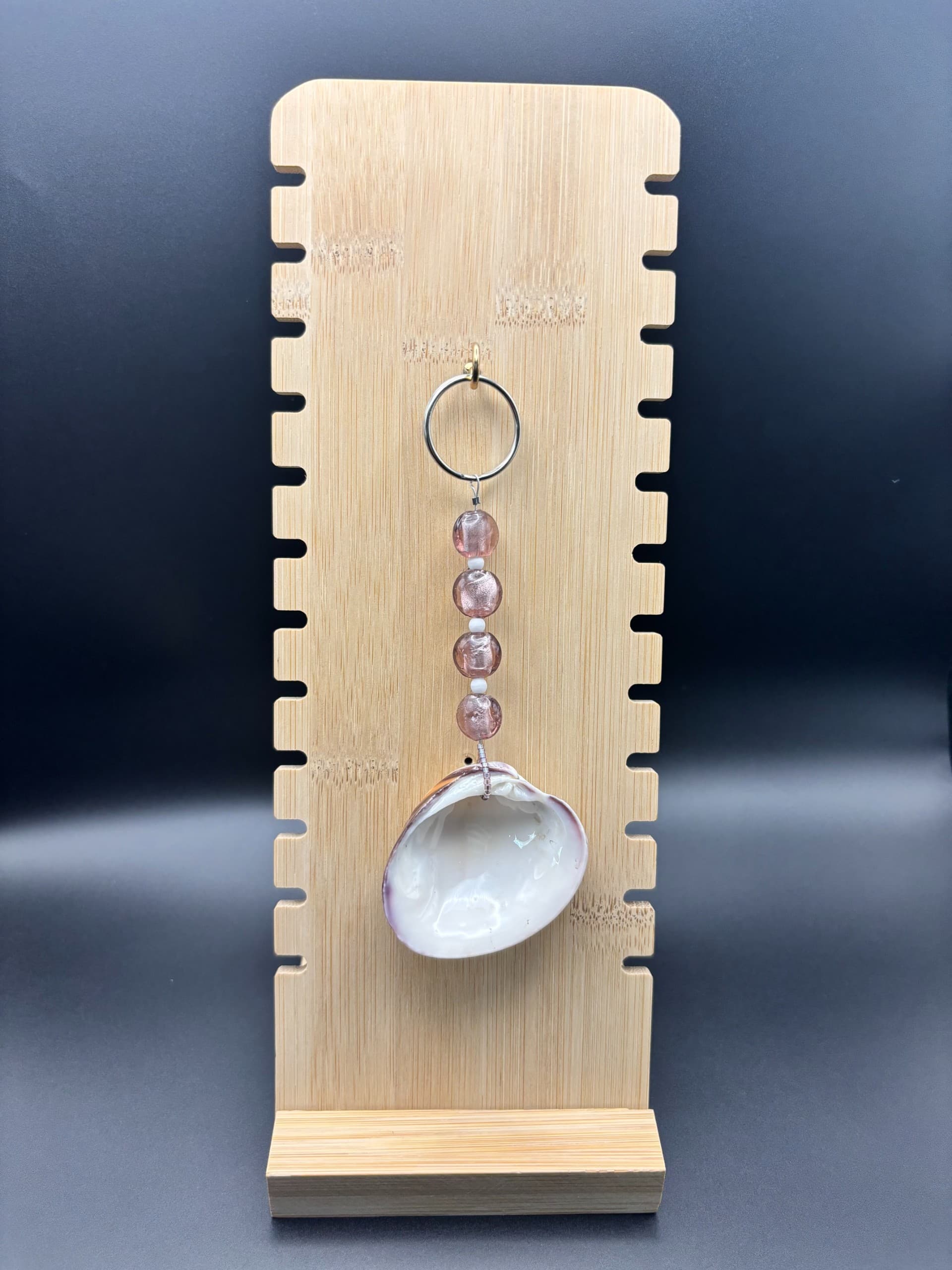 White Clam Shell Silver Ring Keychain with Mauve and White Beaded Chain